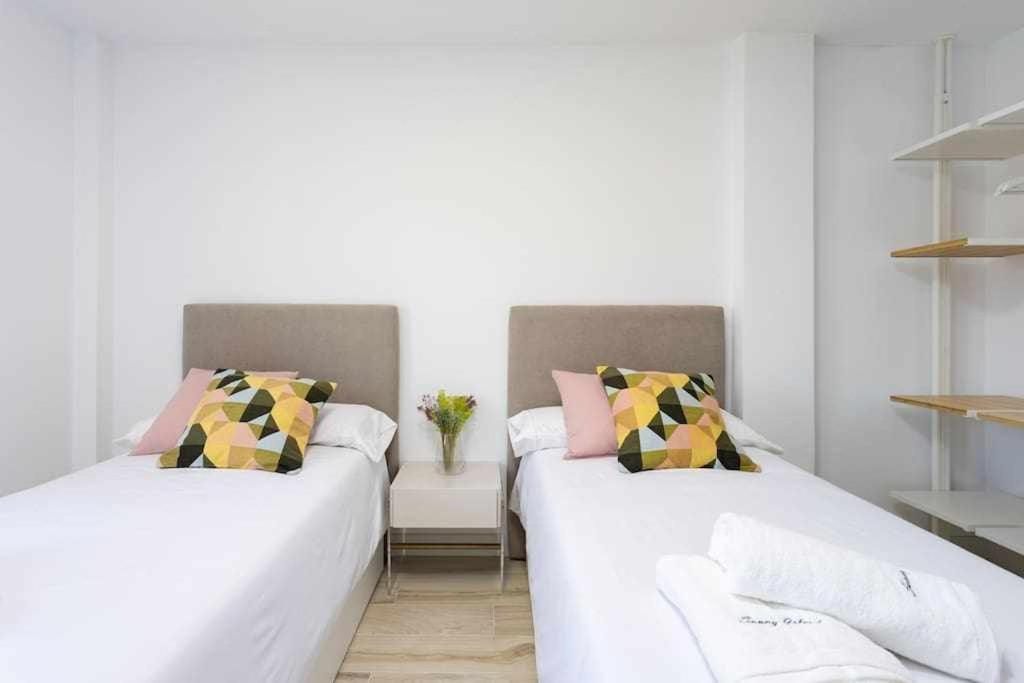 Sunnyland Apartment Arona โช ภายนอก รูปภาพ