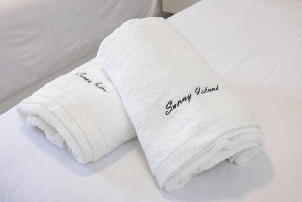 Sunnyland Apartment Arona โช ภายนอก รูปภาพ